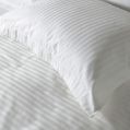 Εικόνα της ΜΑΞΙΛΑΡΟΘΗΚΕΣ BASKO STRIPE WHITE 50X70
